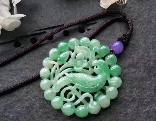 互联网风口之下，玉石行业再度洗牌，玉雕销售如何才能适应市场？