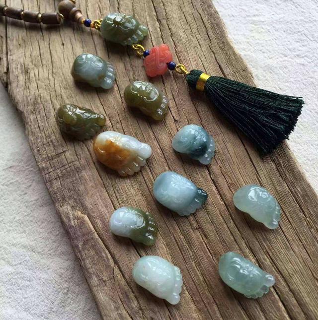 互联网风口之下，玉石行业再度洗牌，玉雕销售如何才能适应市场？