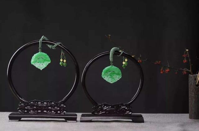 互联网风口之下，玉石行业再度洗牌，玉雕销售如何才能适应市场？