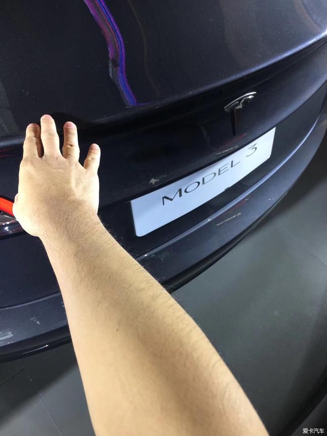 代步+长途，1年开了20000公里，特斯拉model3用车感受分享