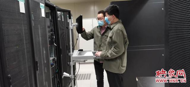 全球首个基于华为云Stack8.0的云和数据中台正式投运 服务河南4100万用户