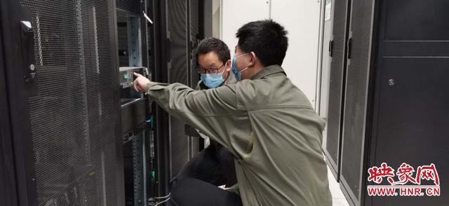 全球首个基于华为云Stack8.0的云和数据中台正式投运 服务河南4100万用户