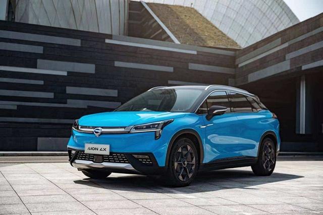 你为什么宁可升级小钢炮，也不愿意买加速更猛的电动车