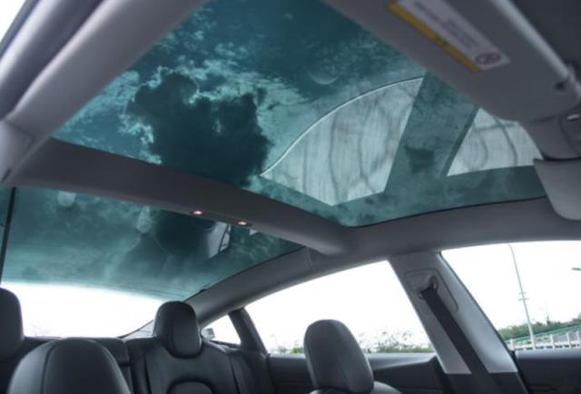 特斯拉30万级豪华车不香？当初还没上市，订单破40万比宝马还火