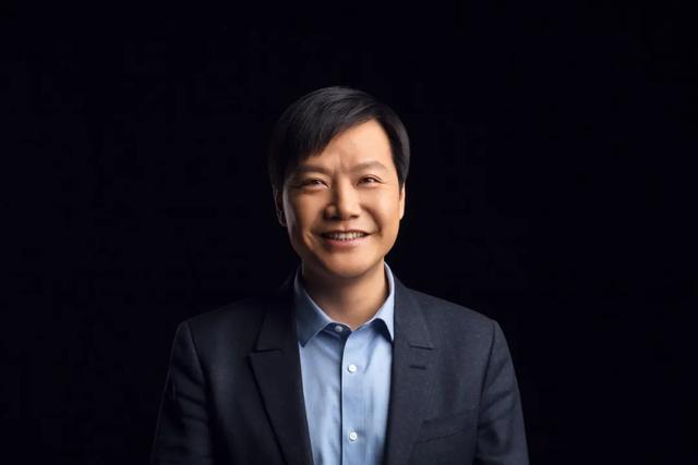 小米十年，五旬少年“雷布斯”