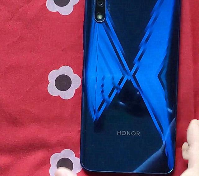 荣耀9X都快坚持一年了，现在要去换5G吗？三点原因很现实！