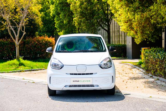 荣威推出“老年代步车”！每公里仅需6分钱，续航300km，或5万起