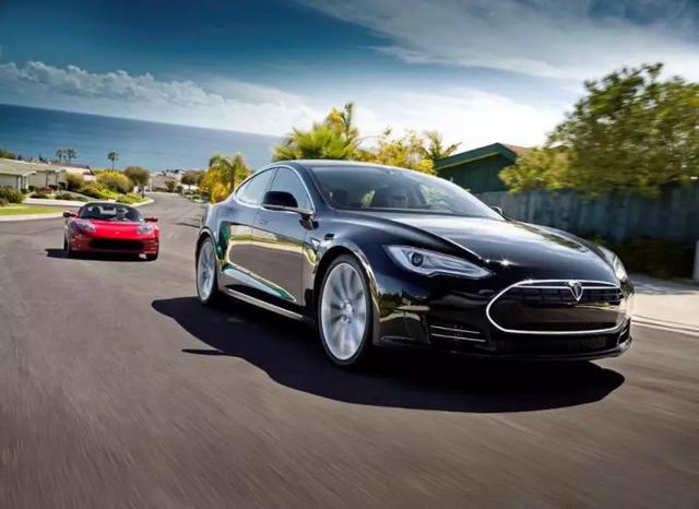 续航200公里，只要5万块的三厢电动车，在农村有市场吗？