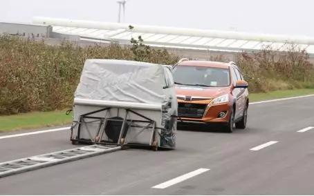 你敢把生命交给自己的车吗？自动刹车系统到底靠不靠谱？