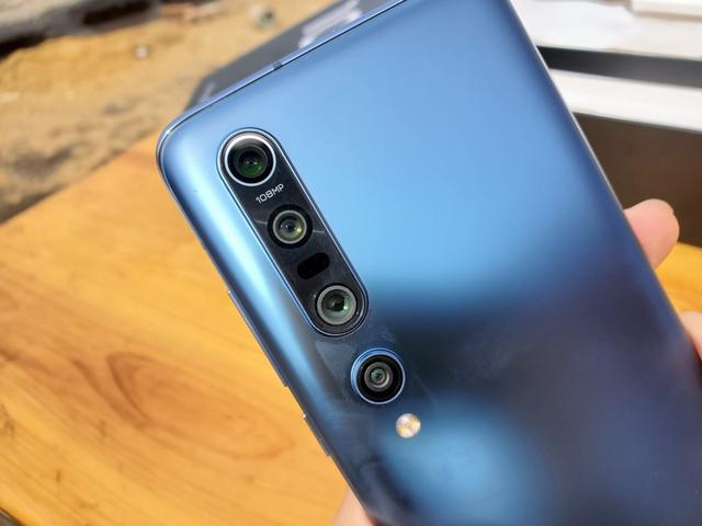 华为Mate 20用了一年半，今年换成小米10 Pro，有几句话不吐不快