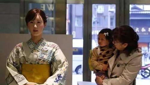 为什么日本女性智能机器人那么受欢迎？原来它有三点优势