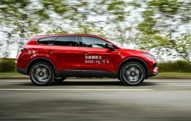 腾势X大测评：奔驰设计+比亚迪平台，真正实力如何？