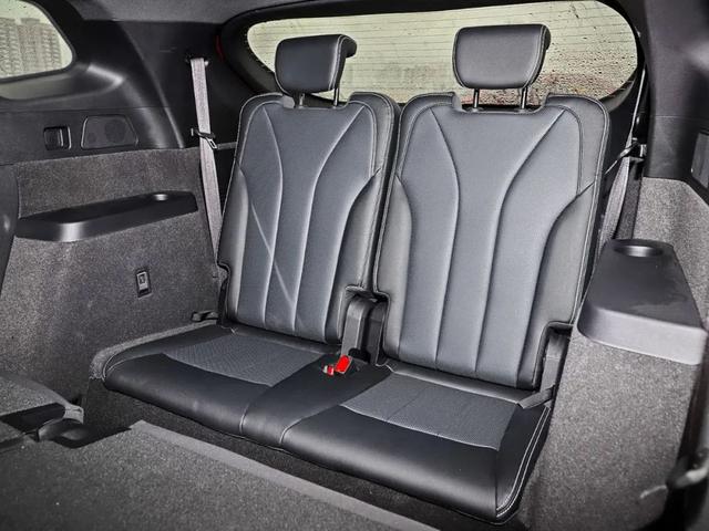 腾势X大测评：奔驰设计+比亚迪平台，真正实力如何？