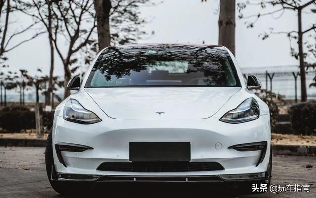 30多万的特斯拉太低调？车主花2万升级套件，跑车味道就出来了