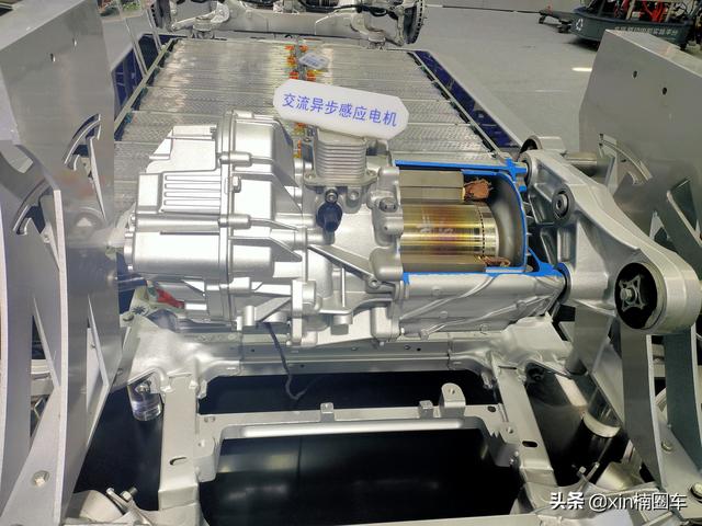 特斯拉强大吗？看看内部你就能下结论了。