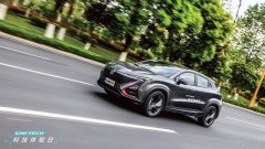 AI关怀有多懂你？长安UNI-T智能黑科技肌肉秀