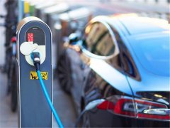 纯电动汽车陷入“瓶颈期”，氢燃料成为新主流？专家：很有前景！