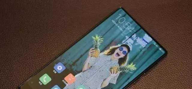 手机运行内存6GB和8GB有区别吗？看完后买手机别再被导购套路了！