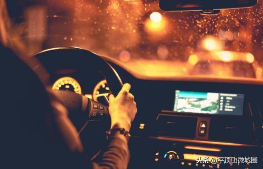 自动挡汽车禁忌切勿犯 一旦发生毁车只在一瞬间