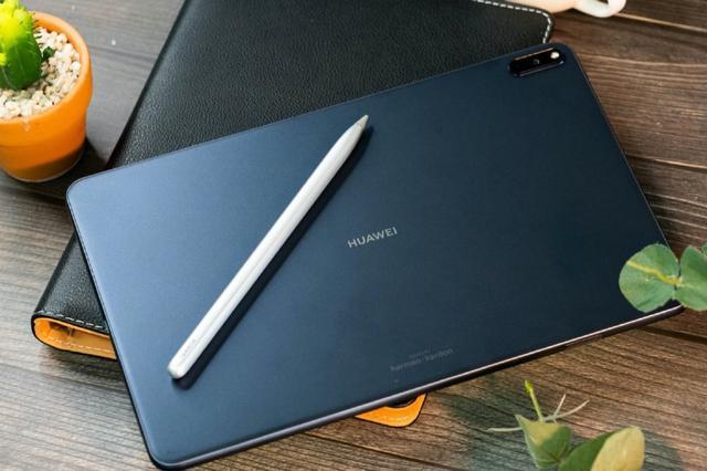 在一直“不温不火”的平板电脑市场，华为如何实现逆势上涨？