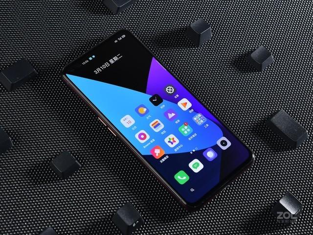 京东购5G新机享好礼 iPhone抢券下单最高省1600