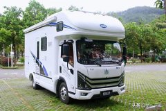 万字详解，诺亚方舟2020款新能源房车，两室一厅旅居生活不缺电！