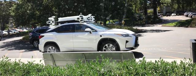 苹果造车的隐秘往事：乔布斯的遗愿，特斯拉的墓地，库克的退休金