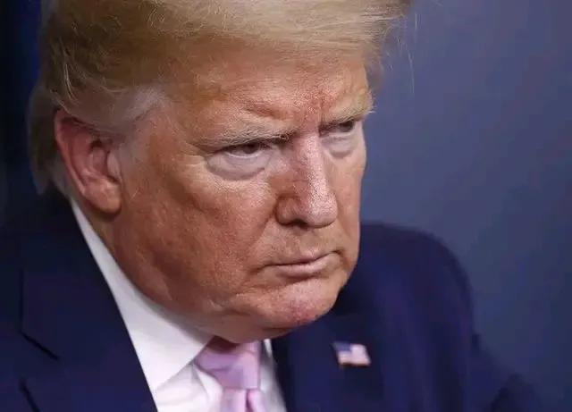 加拿大转变心意？华为以德报怨，网友：该让孟晚舟回国了！