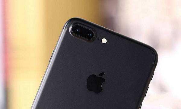 为什么苹果手机的像素不高，但拍摄出来的照片效果却不错呢？