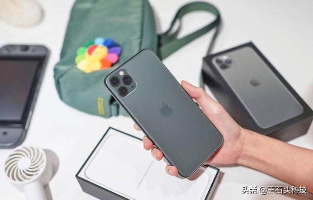 外放音质绝佳的手机，除了苹果以外，还有哪些用双扬声器的？