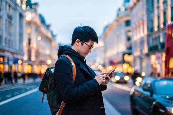 用短信抗衡微信？移动联通电信组团战腾讯，为什么马化腾不慌？