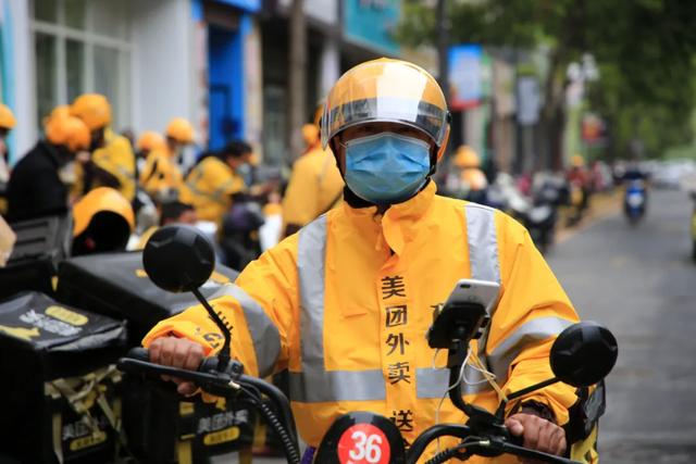 商家不赚钱，骑手提成又固定，美团的496亿佣金到底去了哪？