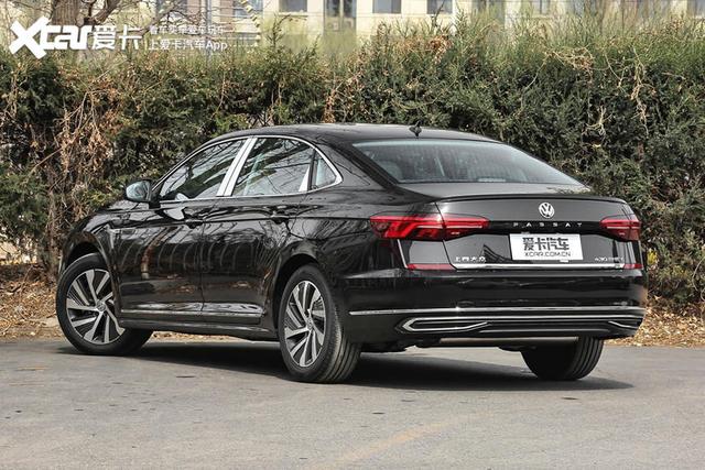 比亚迪稳住第一，宝马销量超大众，丰田不敢懈怠