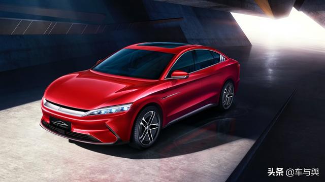 比亚迪汽车3月销量全系大涨453.7%，新能源车总产销突破76万辆