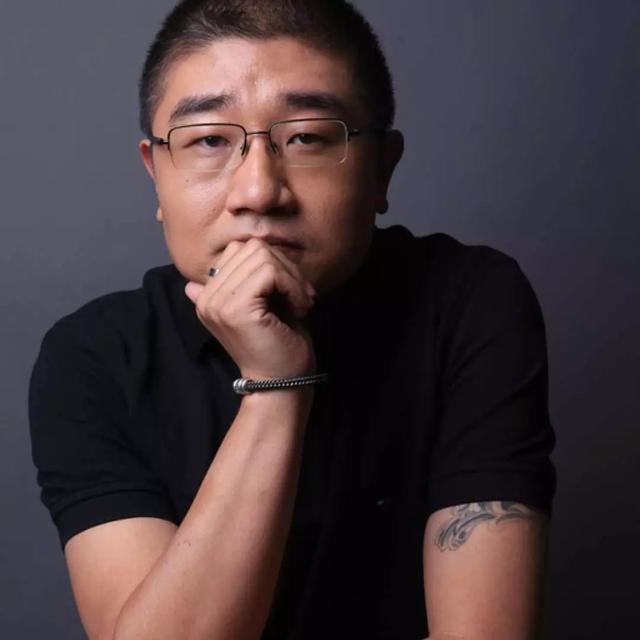 京东二把手「徐雷」：最怕不正经的人，背地里拼命死磕