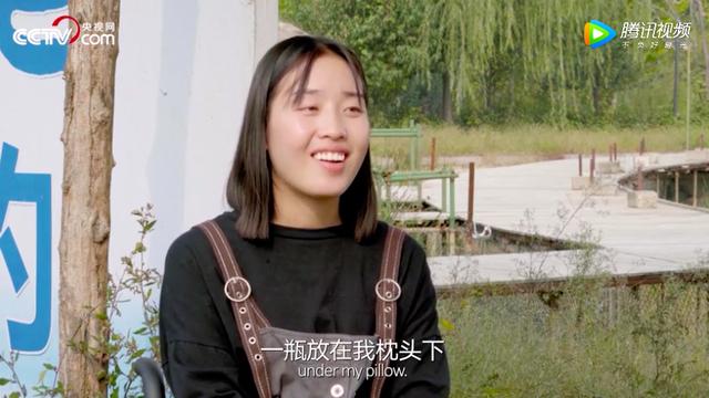 拿到阿里云客服工号的那一刻：“世界，真的把我当正常人了”