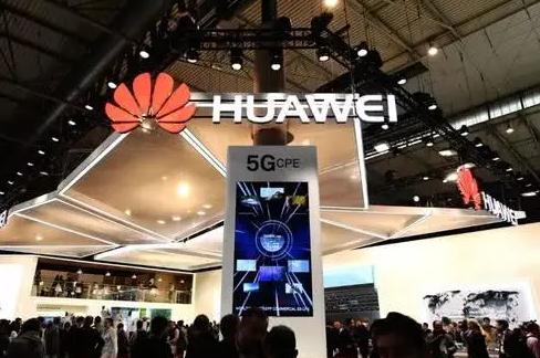 华为智能机器人推出！外观酷炫像“科幻战士”，备受中东国家关注