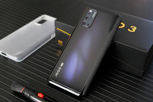 生而强悍的5G性能强机，vivo全新旗舰iQOO 3深度体验