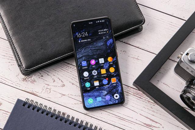 iQOO 3上手体验，原来“外美内强”才是它的真实力