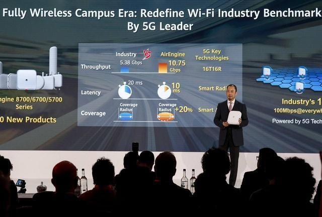 华为回应美国制裁加码，800G光芯片开辟新战场