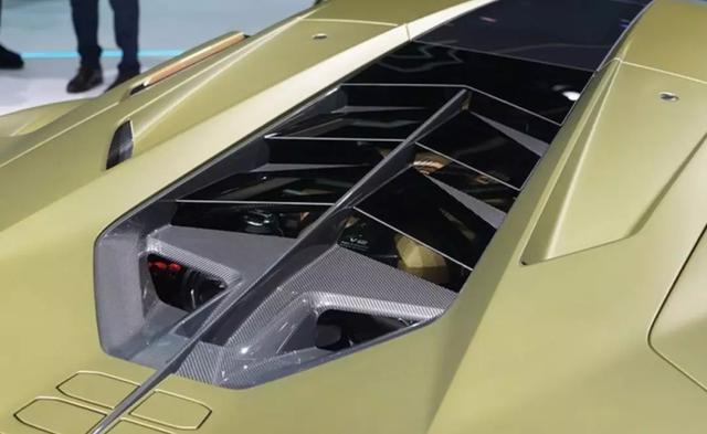 命名闪电！兰博基尼发布第一款新能源超跑