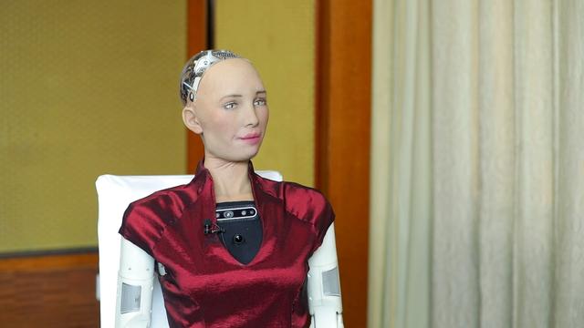 60%受访者担心机器人影响，人工智能威胁论也有，超人比人类强？