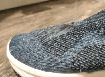 小米击穿跑鞋行业暴利！49元体验499快乐，解放西潮男：AJ不香了