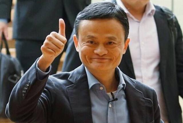 互联网两马之争以腾讯落败结束，马化腾不敌马云