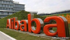 094核潜艇可以潜航3个月，在水下如何通信？能用手机5G上网么？