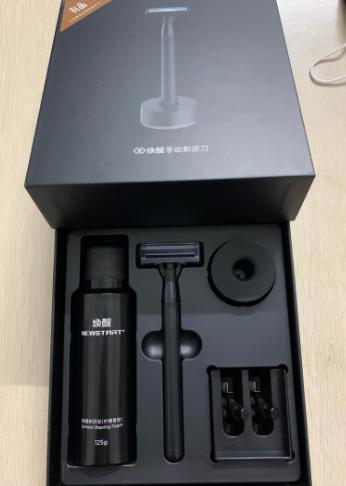 小米价格屠夫再出手，99元正面刚1399元吉列，程序猿：手动更舒服