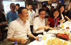 看了阿里食堂忍了，华为的也忍了，见到京东的：怪不得不舍得离开