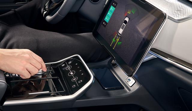 横屏和竖屏之争，最后的赢家却是比亚迪？