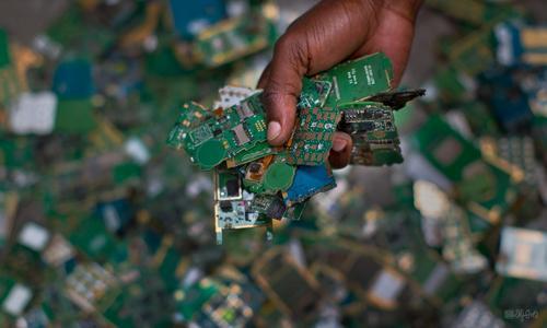 低调的中国科技巨头，靠处理电子垃圾，建成市值200亿的商业帝国