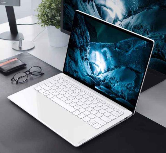 为什么手机越来越贵，笔记本电脑却越来越便宜了？